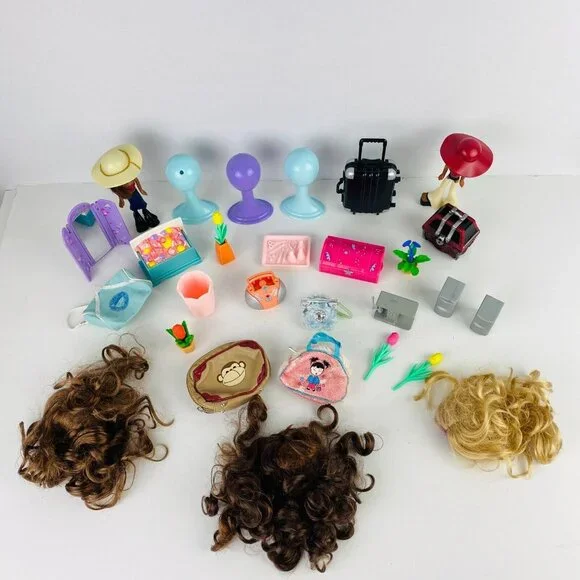 Bratz Dolls Wigs Suitcase Boombox Backpack Toy Accessories Lot Pretend Play
